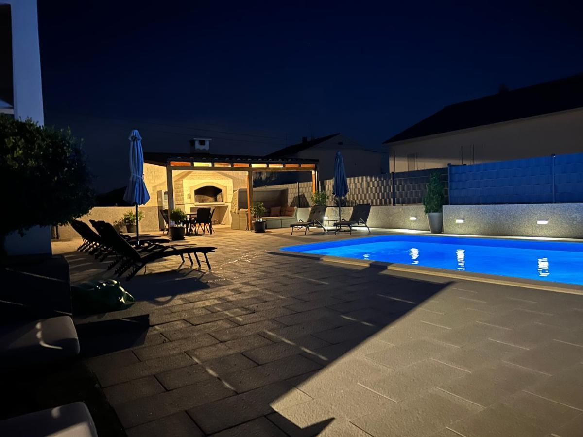 Villa Apartment Aa 2 Trogir Eksteriør bilde