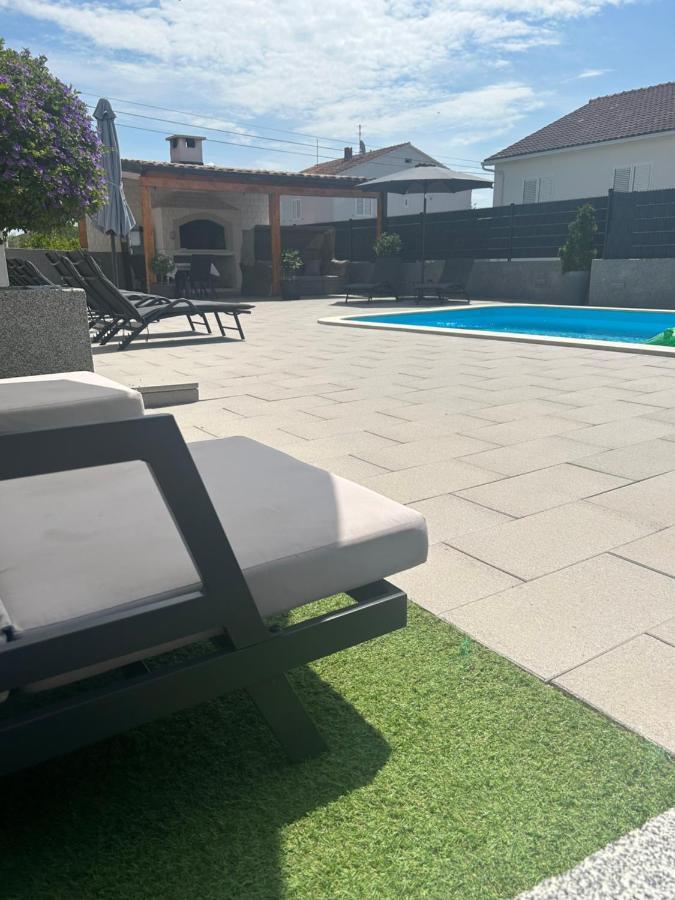 Villa Apartment Aa 2 Trogir Eksteriør bilde