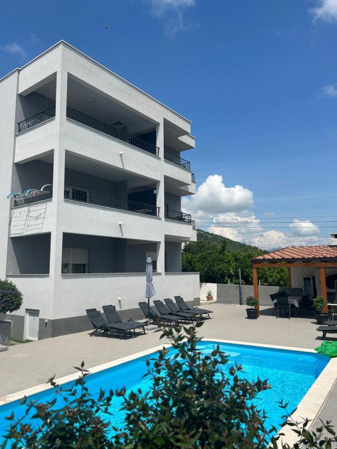 Villa Apartment Aa 2 Trogir Eksteriør bilde