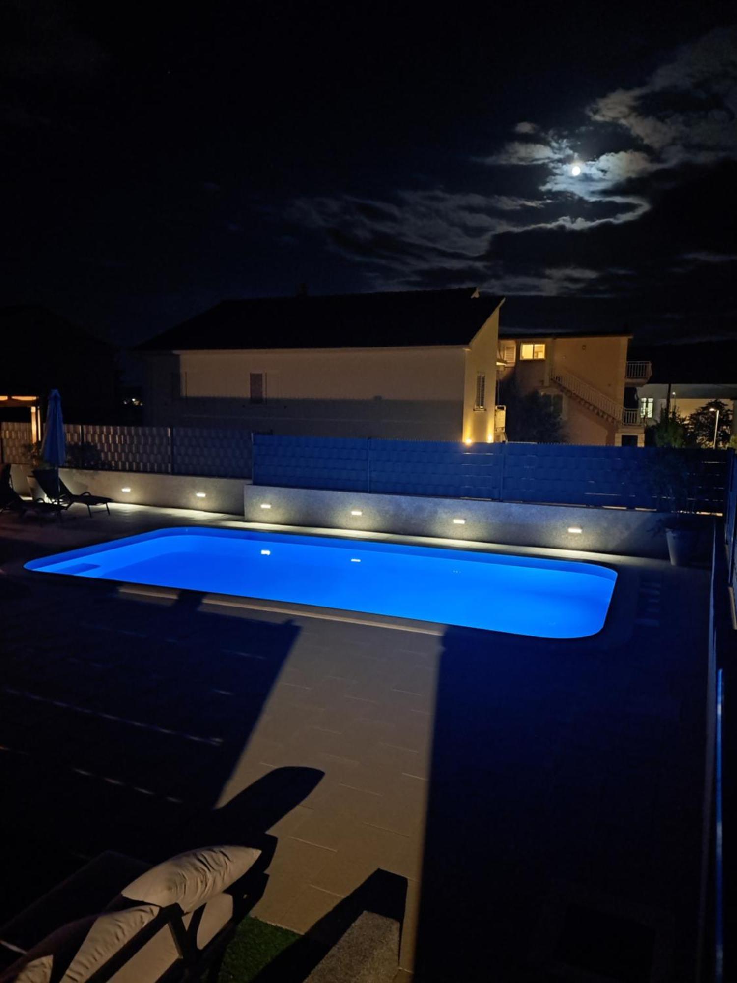 Villa Apartment Aa 2 Trogir Eksteriør bilde
