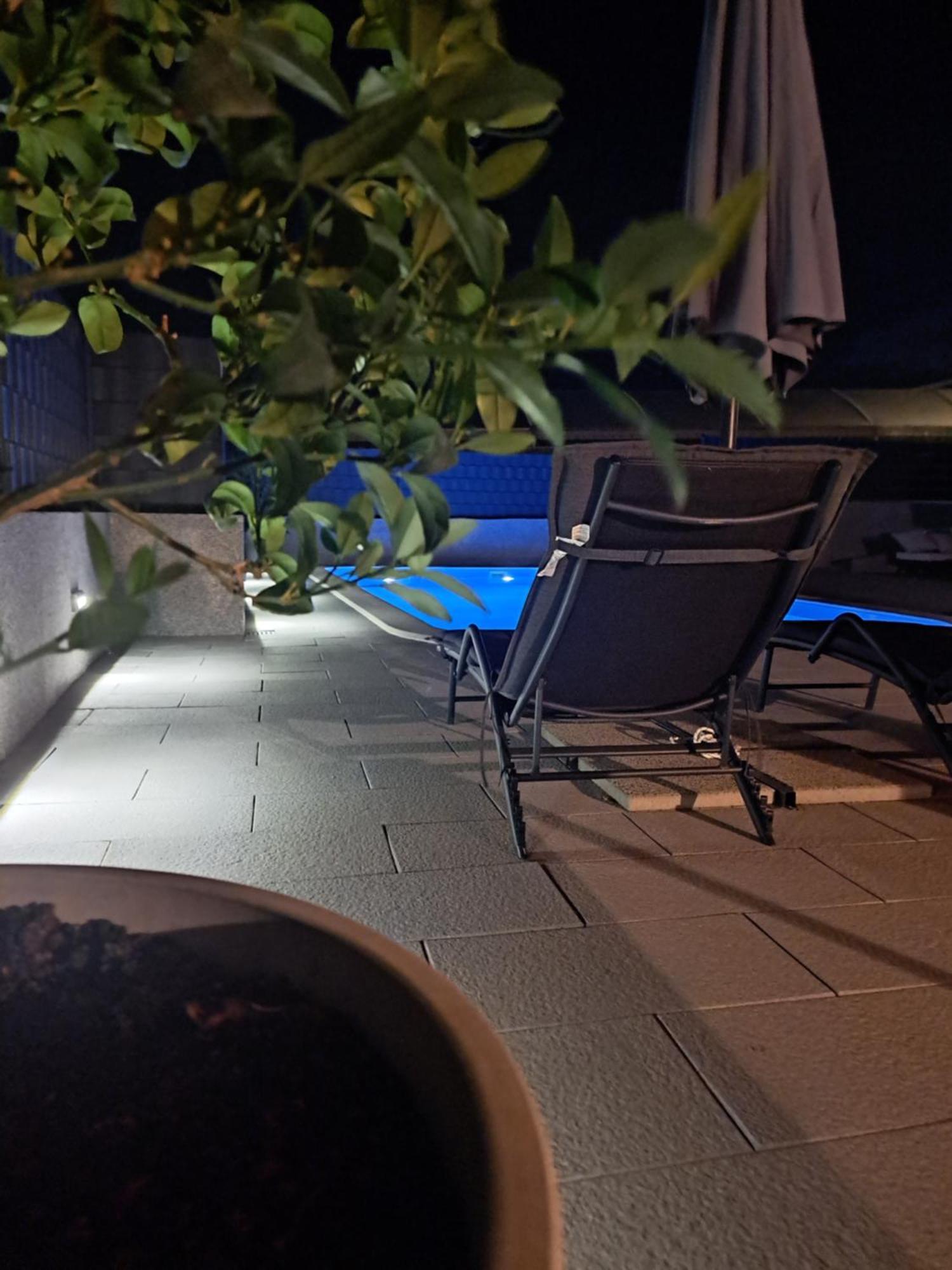 Villa Apartment Aa 2 Trogir Eksteriør bilde