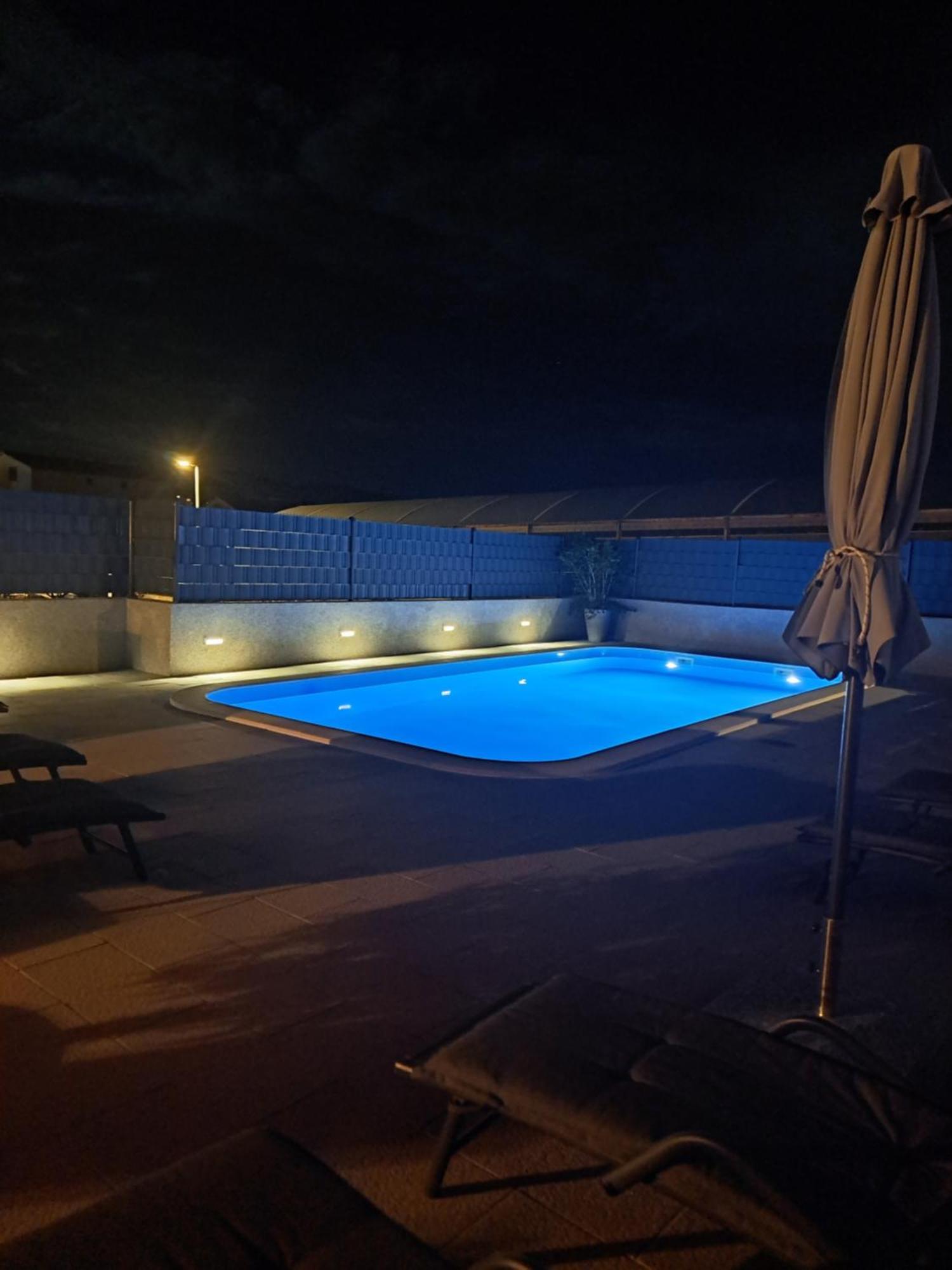 Villa Apartment Aa 2 Trogir Eksteriør bilde